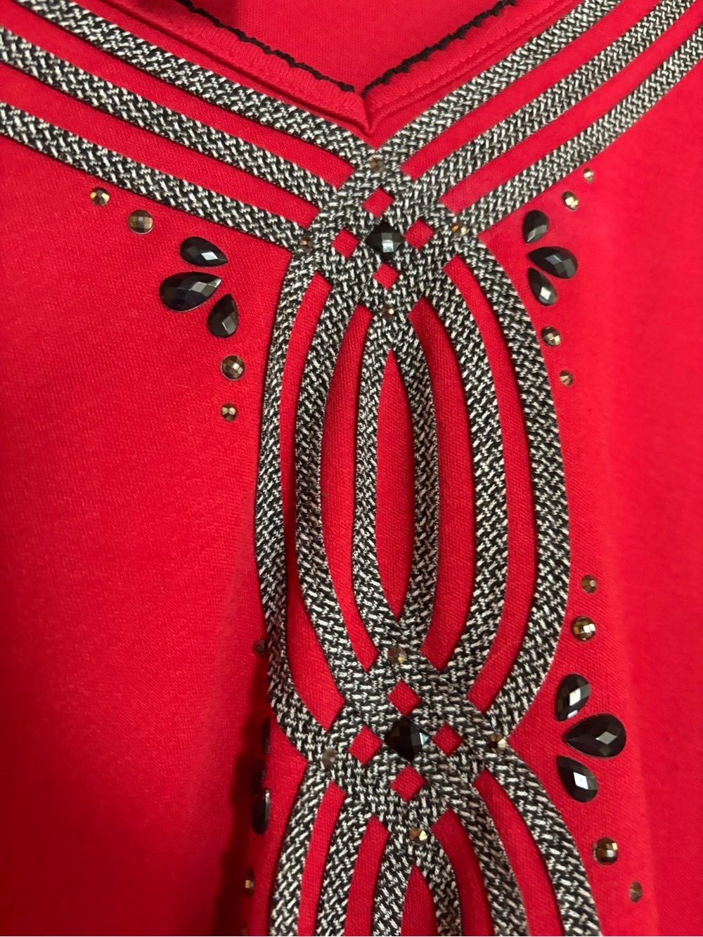 Alfred Dunner Red V-Neck Tunic with Silver Beaded Trim - Picture 3 of 6